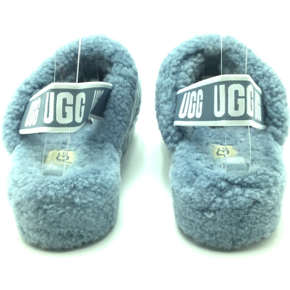 Ugg Women's Fuzzy Slides Size: 7 - image 4